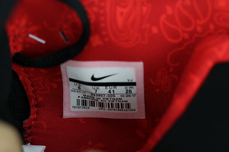 Super max Nike Kyrie 4 K(98% Authentic quality)